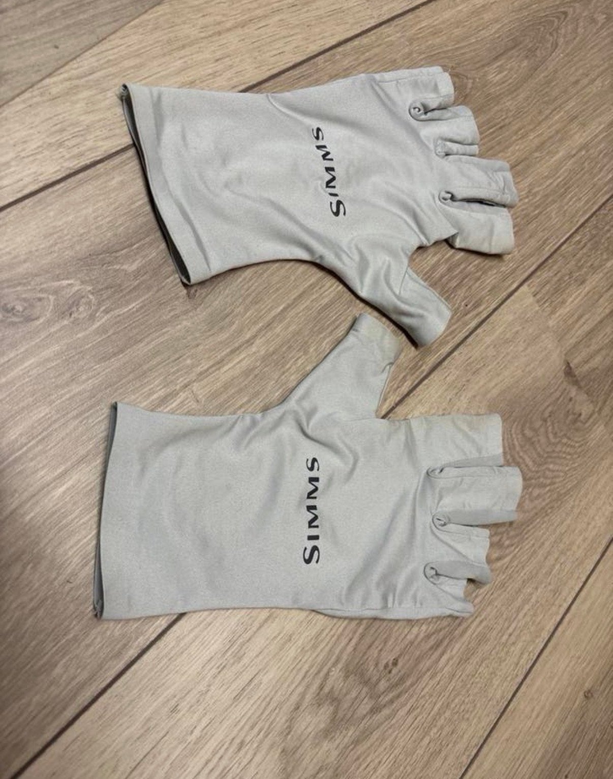 Simms SolarFlex SunGlove Sterling XXL UPF 40 Vissershandscho, Ophalen of Verzenden, Zo goed als nieuw