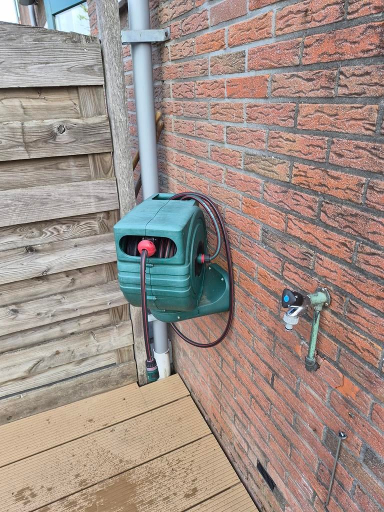 Slanghaspel slangenwagen automatisch 25m, Ophalen, Zo goed als nieuw