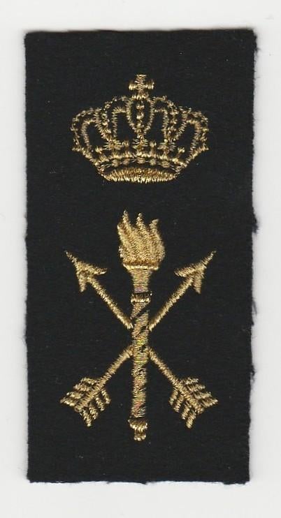 Embleem Marine - Machinist (zwart), Verzamelen, Verzenden, Marine, Nederland, Embleem of Badge