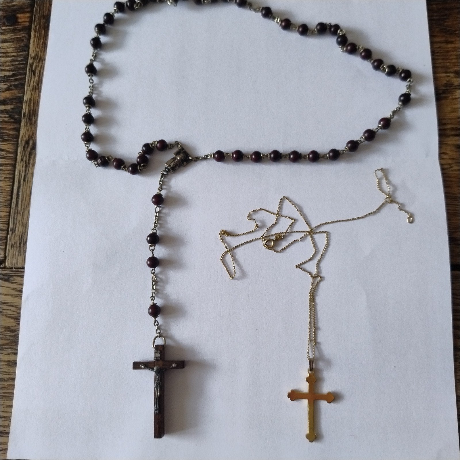 Rozenkrans en kruisje voor de liefhebbers, Gebruikt, Bruin, Ophalen of Verzenden, Overige materialen