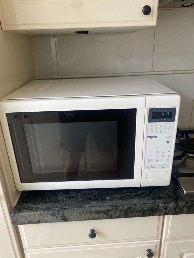 Combinatie magnetron/oven, Witgoed en Apparatuur, Magnetrons, Ophalen of Verzenden, Zo goed als nieuw, Oven