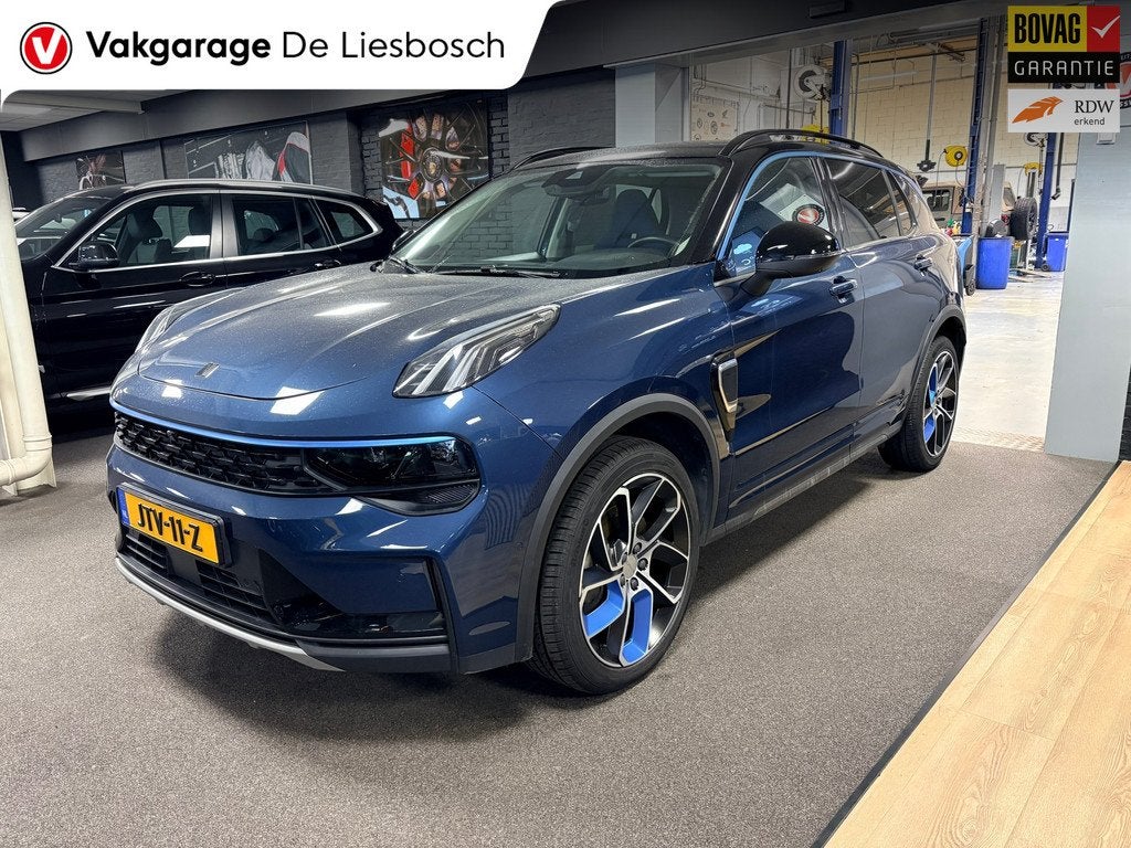 Lynk & Co 01 1.5 / panorama-dak / 360 camera / Infinity audi, Stof, Blauw, Plug-in hybride, Bedrijf