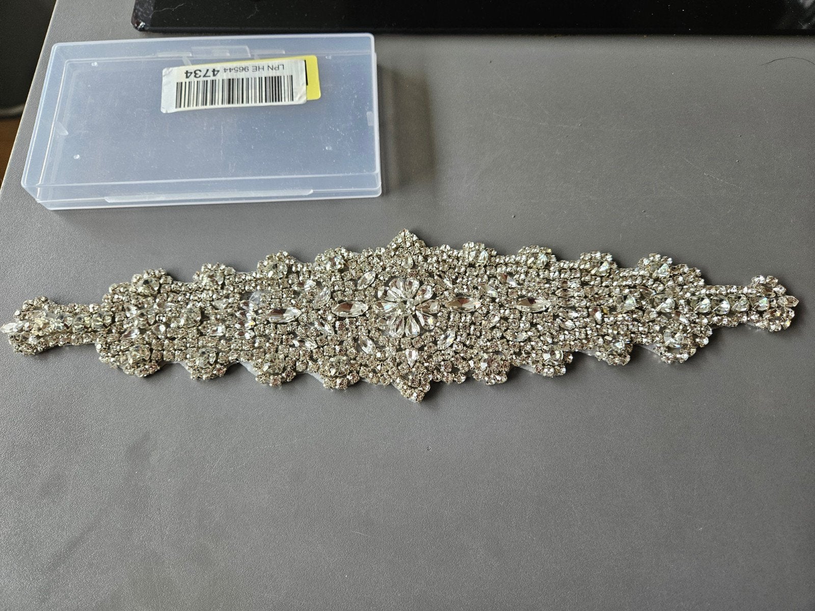 Prachtige strass applicatie voor kleding of accessoires, Ophalen of Verzenden, Nieuw, Hotfix applicaties