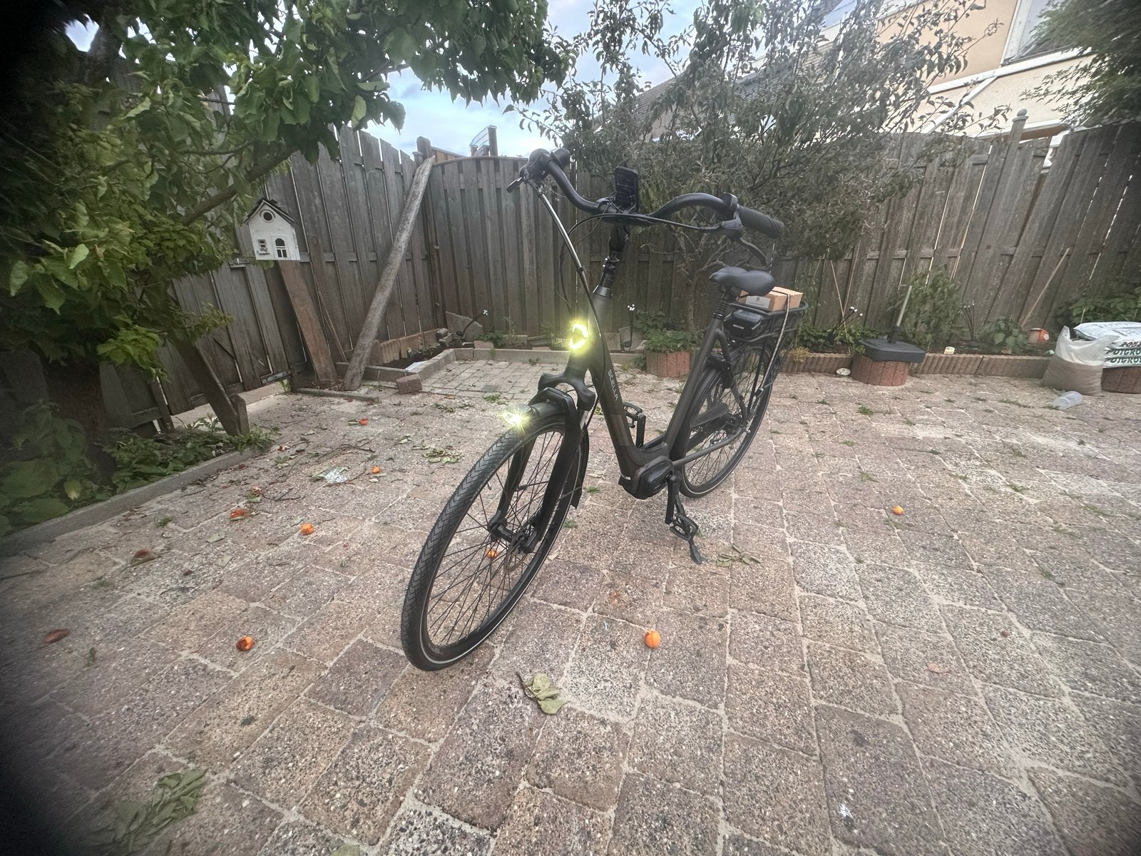Stella Livorno E-bike met oplader en twee sleutels, Ophalen, Zo goed als nieuw, Overige merken