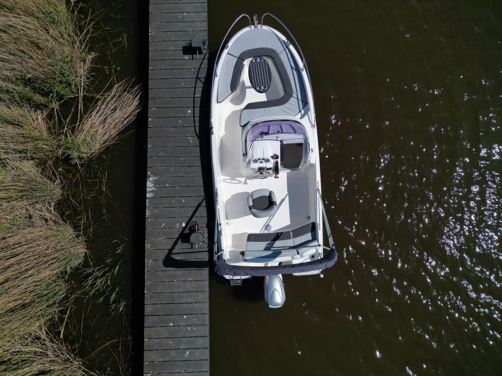Prins 555 open - 90 pk Honda | + trailer | 200 hr. | 65 km/u, Watersport en Boten, 70 pk of meer, Gebruikt, 3 tot 6 meter, Polyester
