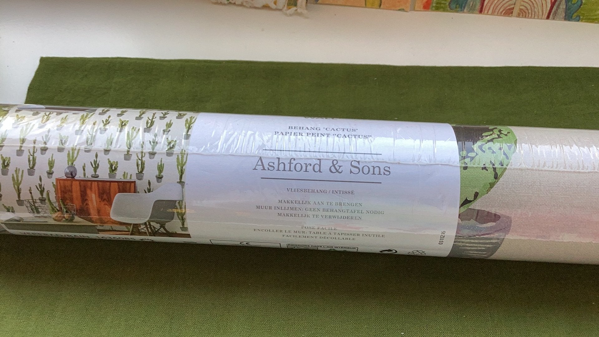 Ashford & Sons. 1 rol behang “cactus”. Nieuw in verpakking!, Huis en Inrichting, Ophalen of Verzenden, Vliesbehang, Overige merken