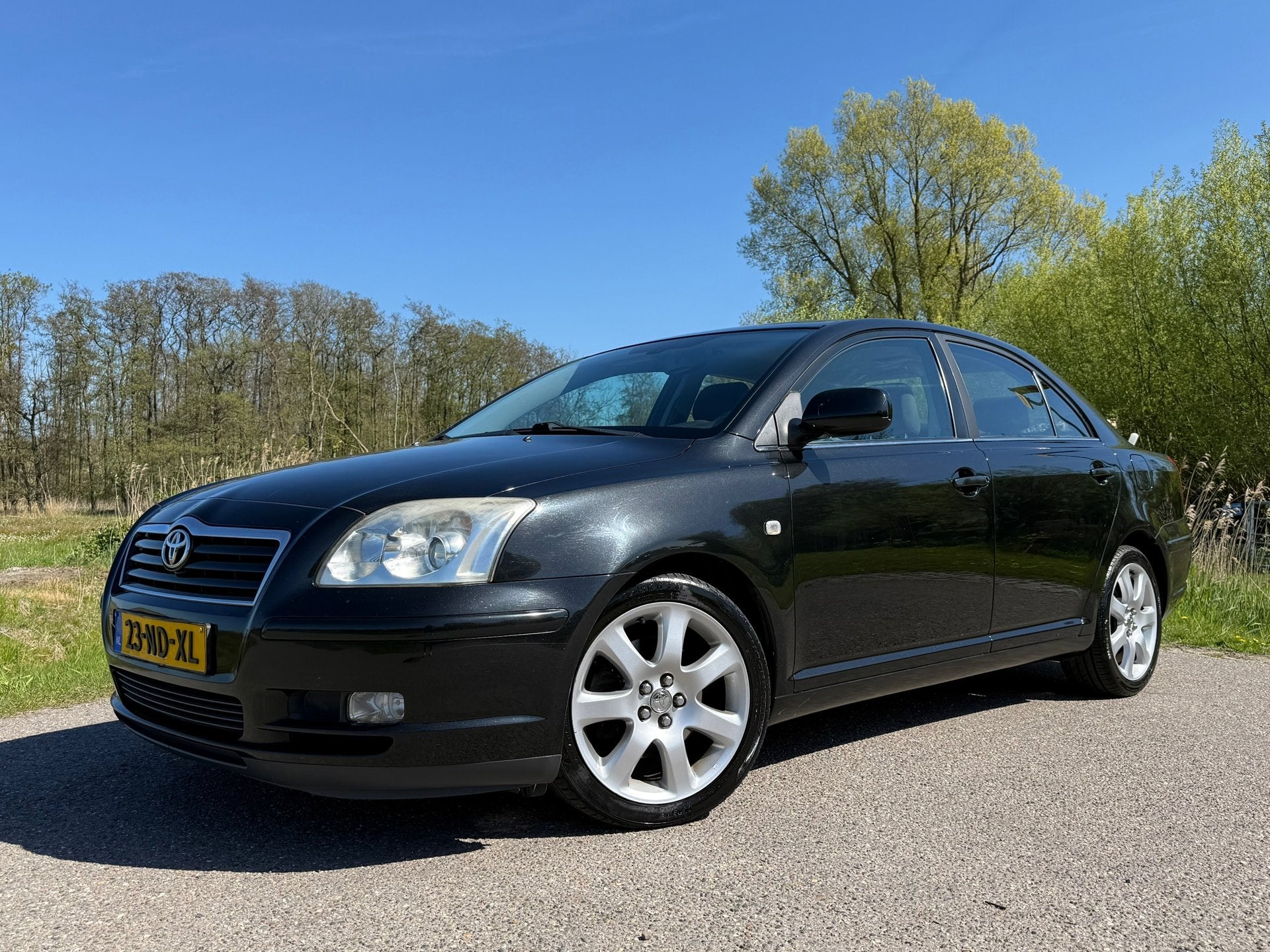 Toyota Avensis 2.0 VVTi Linea Luna 2e Eigenaar Climate Contr, Auto's, Toyota, 1998 cc, Stof, Zwart, 4 cilinders