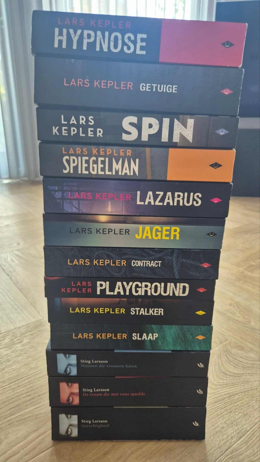 Scandinavische thriller boeken (Kepler en Larsson), Verzenden, Zo goed als nieuw