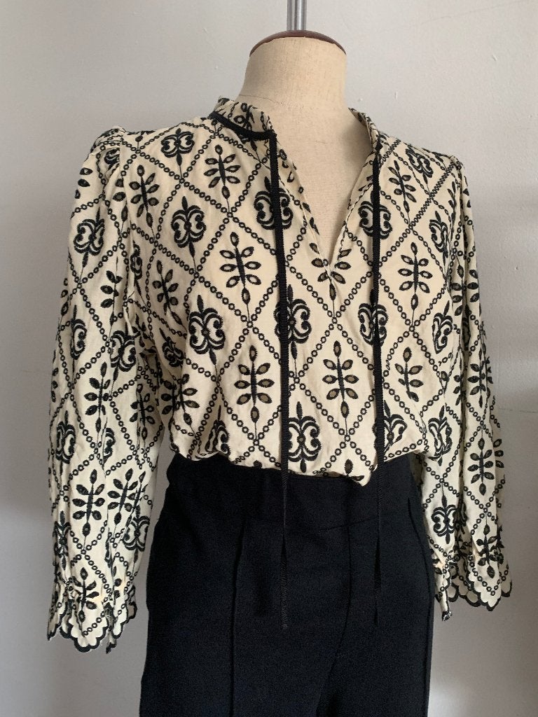 Bruuns Bazaar blouse embroidery beige zwart 42 = M/38 - L/40, Maat 38/40 (M), Verzenden, Beige, Nieuw
