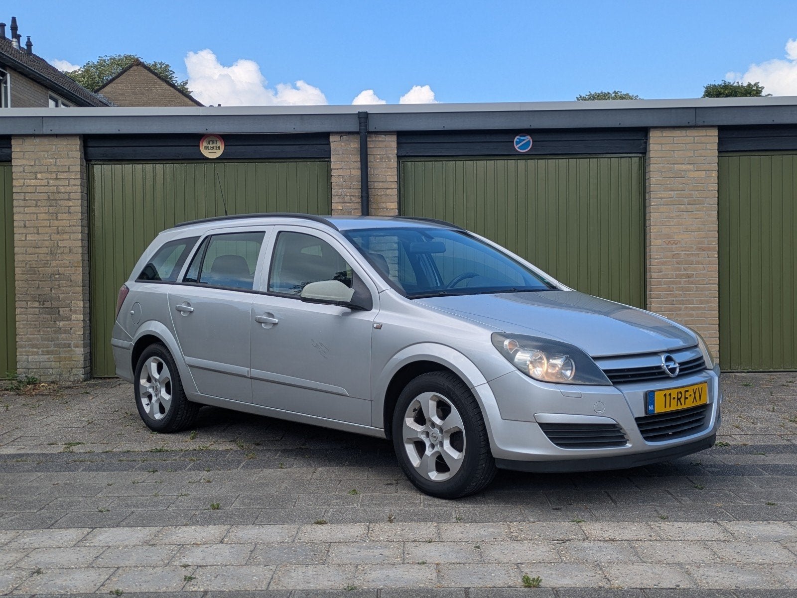 Opel Astra 1.8 16V St.wgn. Grijs, Auto's, Opel, 4 cilinders, 1796 cc, Origineel Nederlands, Stationwagon