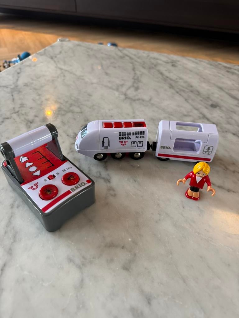 Brio locomotief met afstandsbediening, Ophalen of Verzenden, Zo goed als nieuw