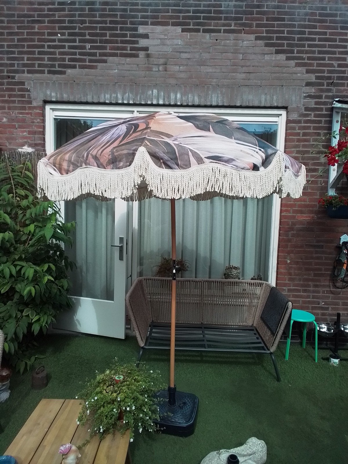 Leuke Strandparasol (Saint.Tropez stijl) 220cm/190cm/3cm, Ophalen, Zo goed als nieuw, 1 tot 2 meter, Stokparasol