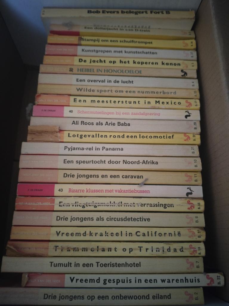 collectie Bob Evers boeken - Jeugdboeken, Ophalen of Verzenden, Gelezen, W. van der Heide, Fictie algemeen