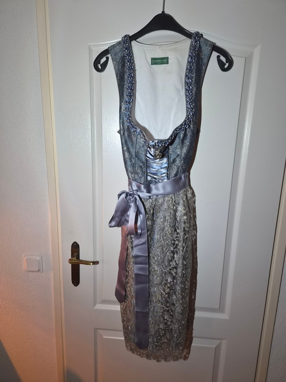 Country line dirndl maat 46, Ophalen of Verzenden, Zo goed als nieuw, Maat 46/48 (XL) of groter, Overige thema's