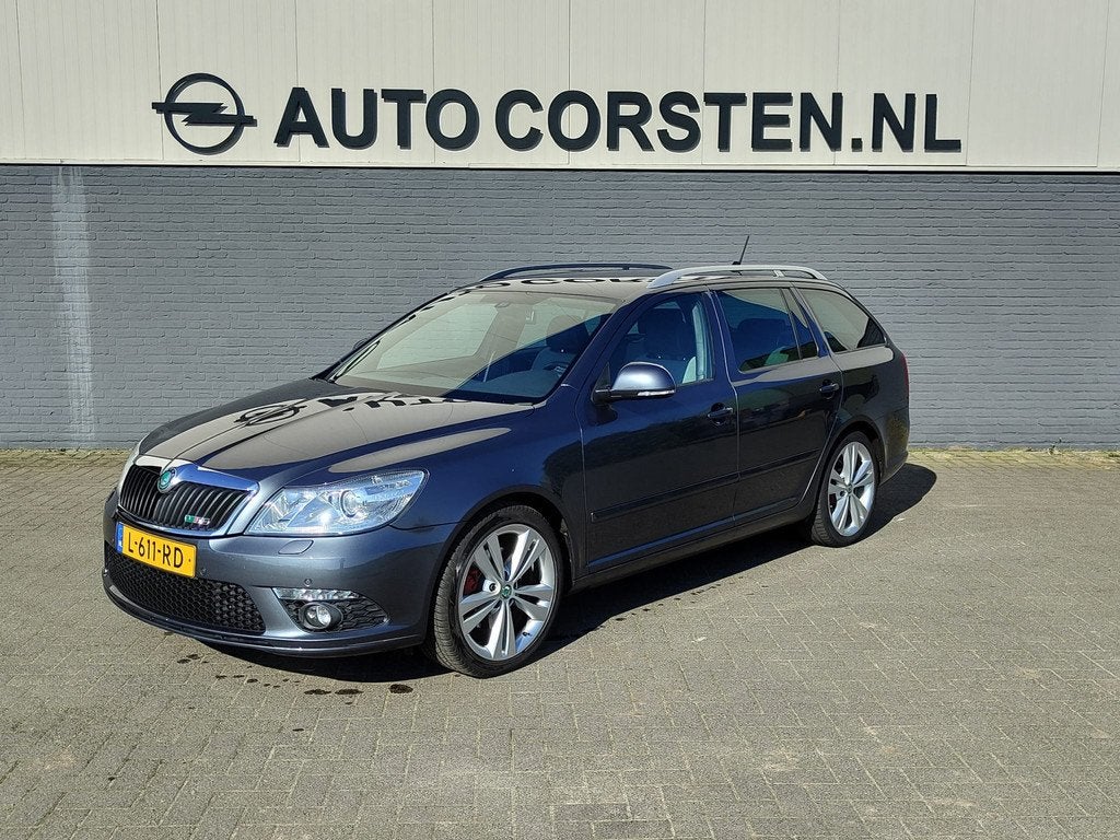 Skoda Octavia Combi 2.0TFSI RS 200PK Trekhaak Ecc Navi* Andr, Auto's, Euro 5, Zwart, Leder en Stof, Octavia