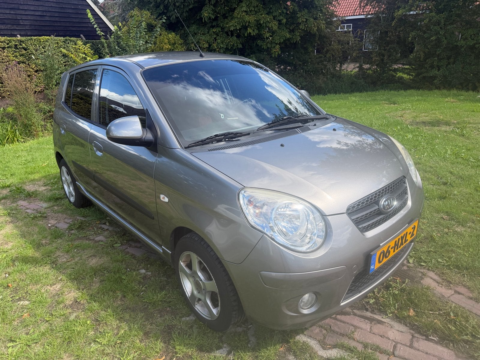 Kia Picanto 1.1 48KW 2009 Grijs MOET SNEL WEG, Auto's, Kia, 4 cilinders, 400 kg, Origineel Nederlands, Handgeschakeld