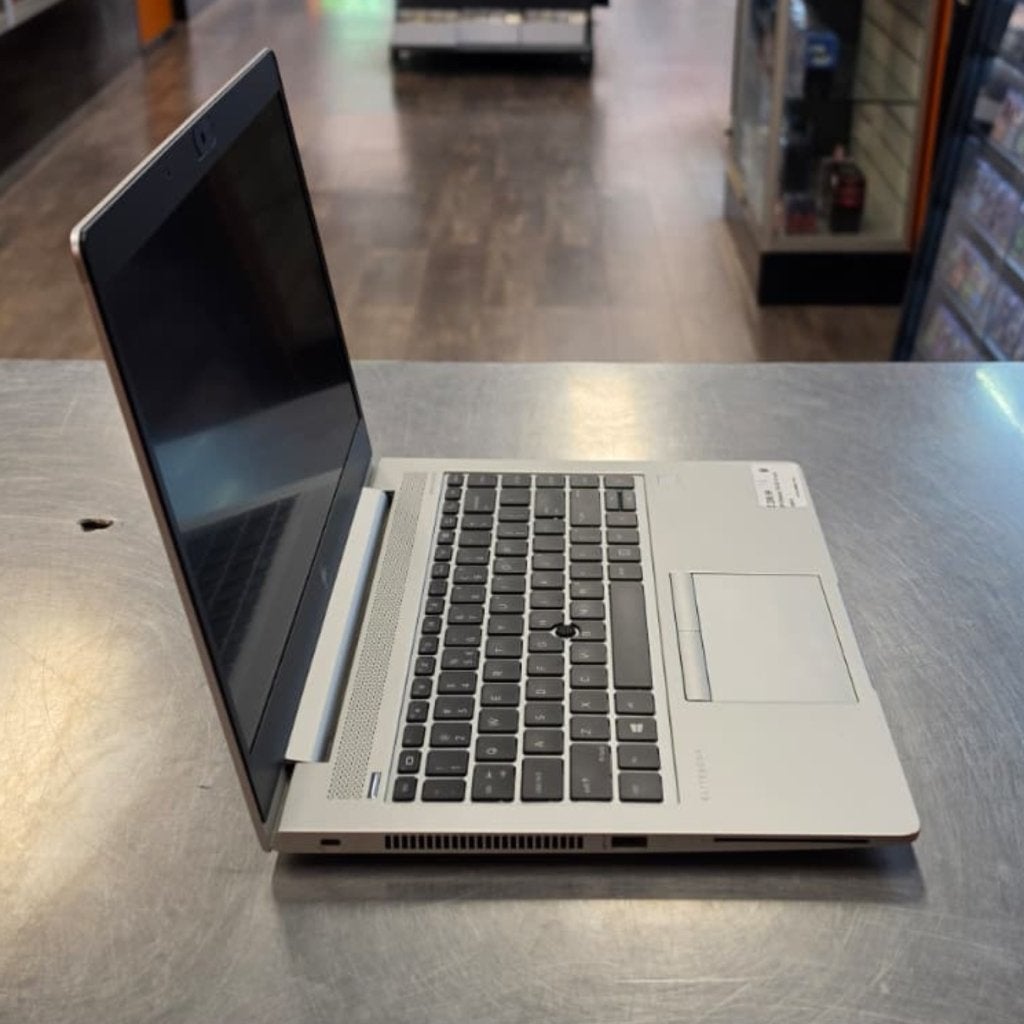 HP Elitebook 745 G5 14 inch Laptop, Computers en Software, HP, Zo goed als nieuw, Support@hp.com, 1501 Page Mill Road
Palo Alto, CA 94304
USA