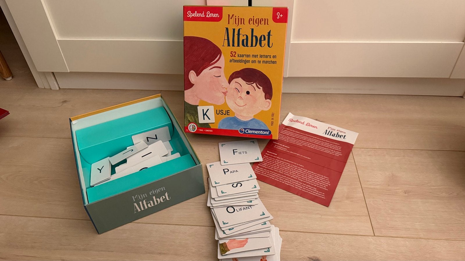 Mijn eigen Alfabet - alfabet spelSpelend Leren (Clementoni), Ophalen of Verzenden, Zo goed als nieuw, Taal en Lezen