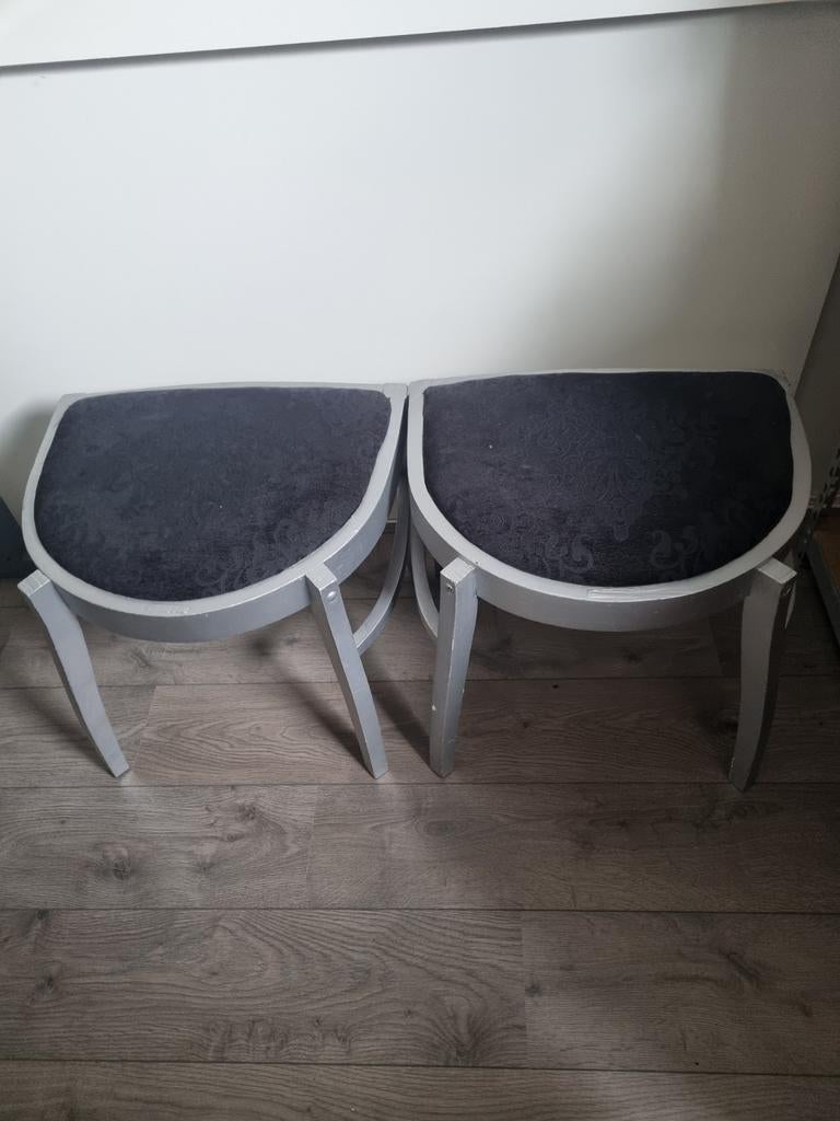 2 mooie vintage krukken, Ophalen, Gebruikt, Twee, Zwart