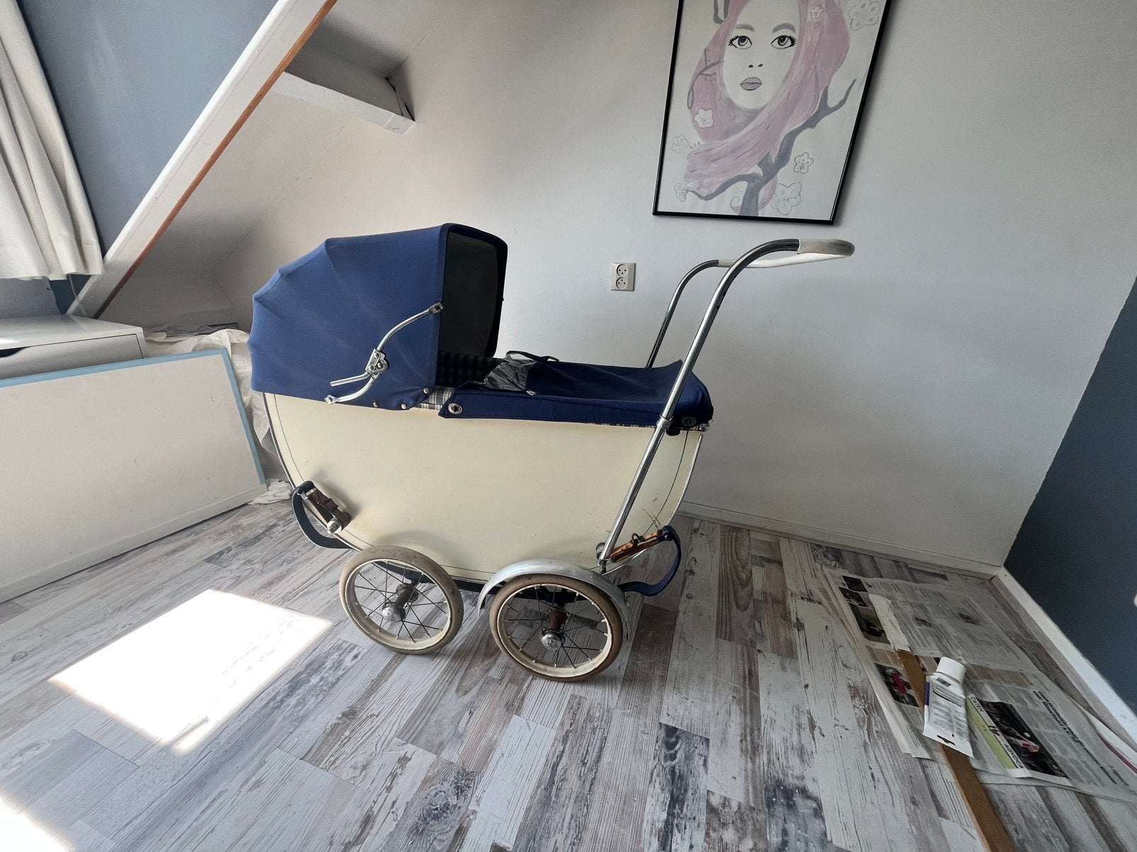 Oide kinderwagen, Ophalen