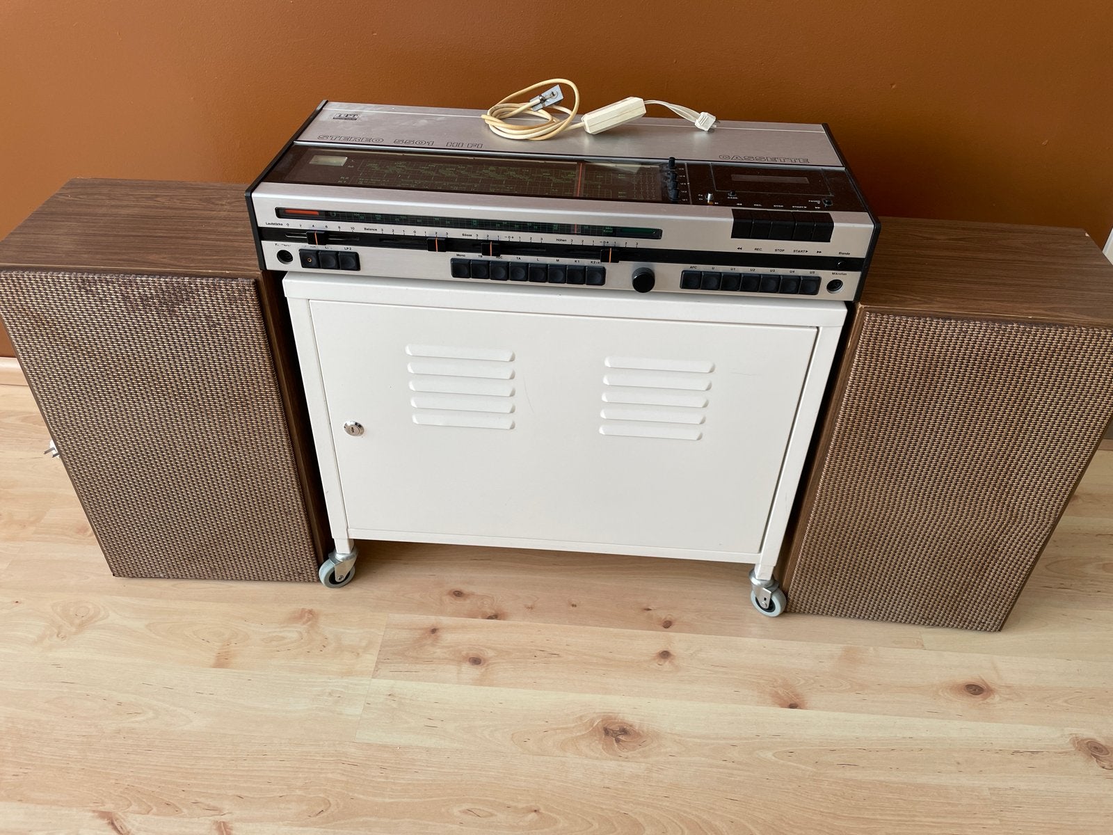 ITT Stereo 5501 Hifi Cassette met speakers, Gebruikt, Cassettedeck, Losse componenten, Ophalen