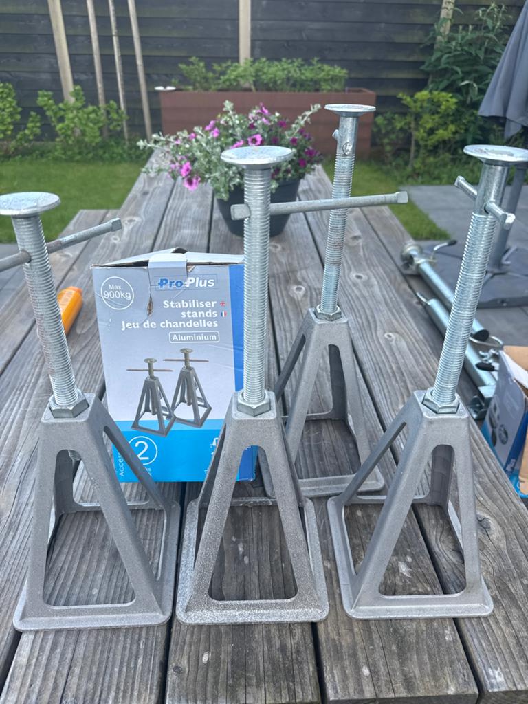 Pro-Plus Stabiliser Stands Aluminium, 4 stuks, Caravans en Kamperen, Ophalen of Verzenden, Zo goed als nieuw