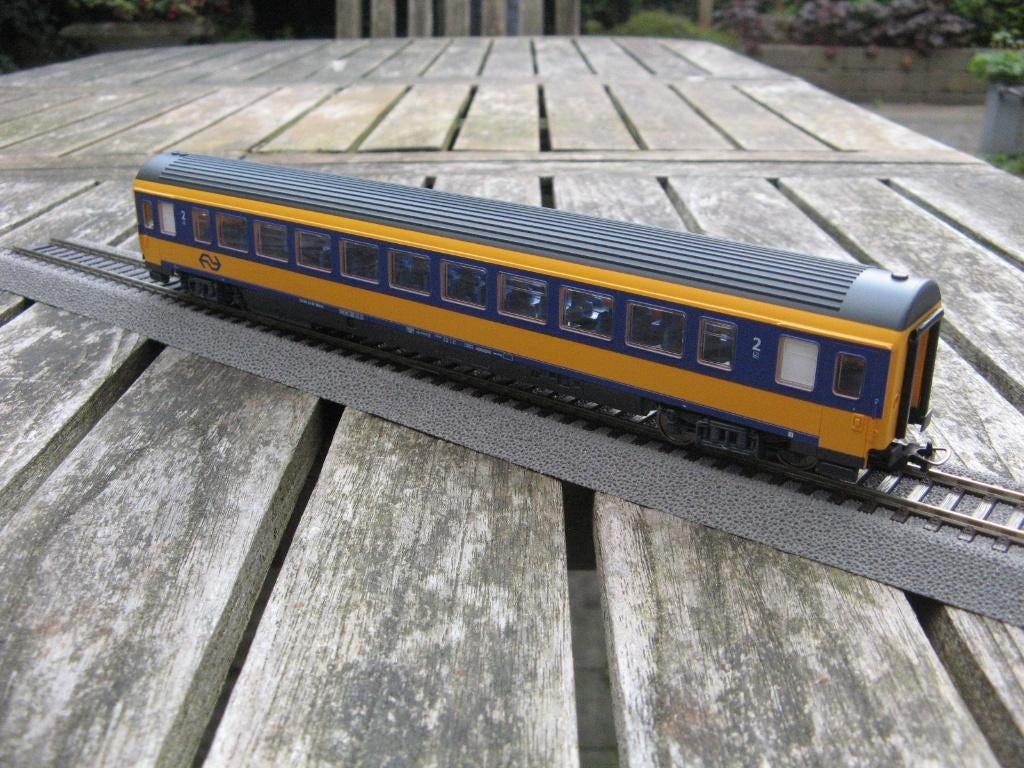 PIKO 59016B/C: ICK-rijtuig NS, Gelijkstroom, NS, Nieuw, Wagon