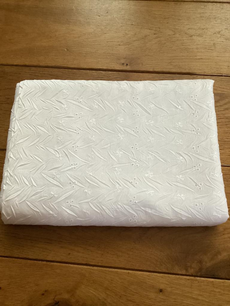 Witte broderie, Wit, Ophalen of Verzenden, 30 tot 120 cm, Katoen