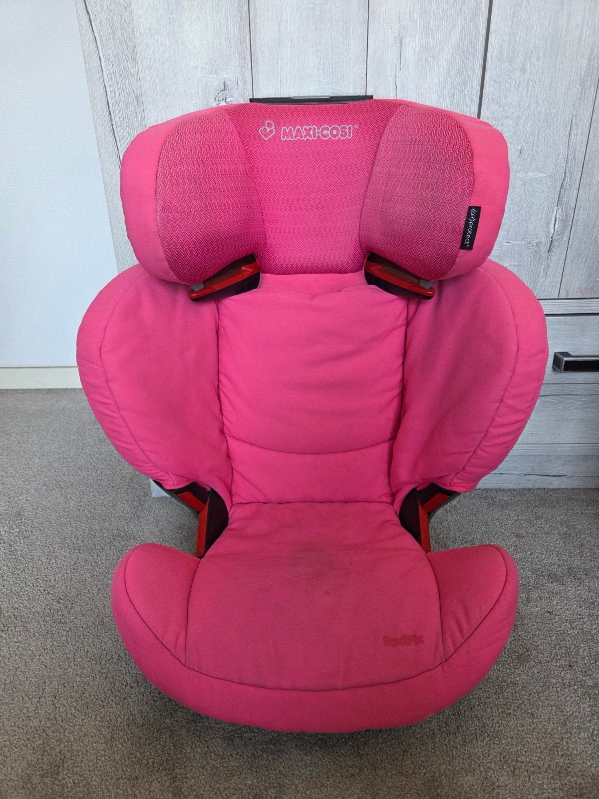 Maxi Cosi Rodifix roze, Ophalen, Gebruikt, 15 t/m 36 kg, Verstelbare rugleuning