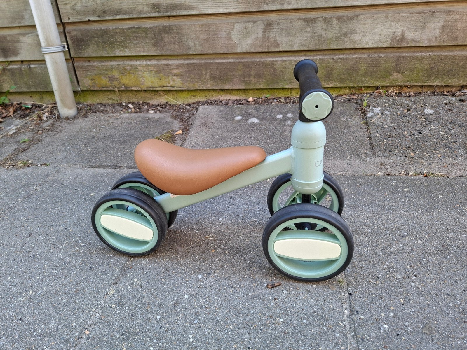 Kinder loop fietsje, Ophalen, Zo goed als nieuw, Cabino