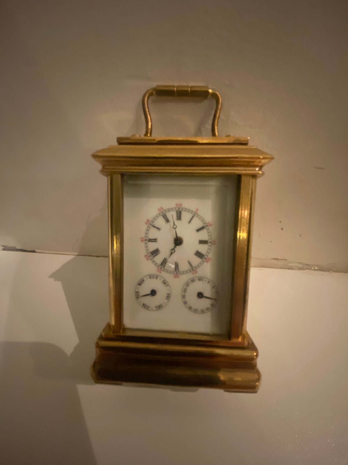 Antieke mini reiswekker met kalender, Antiek en Kunst, Ophalen of Verzenden