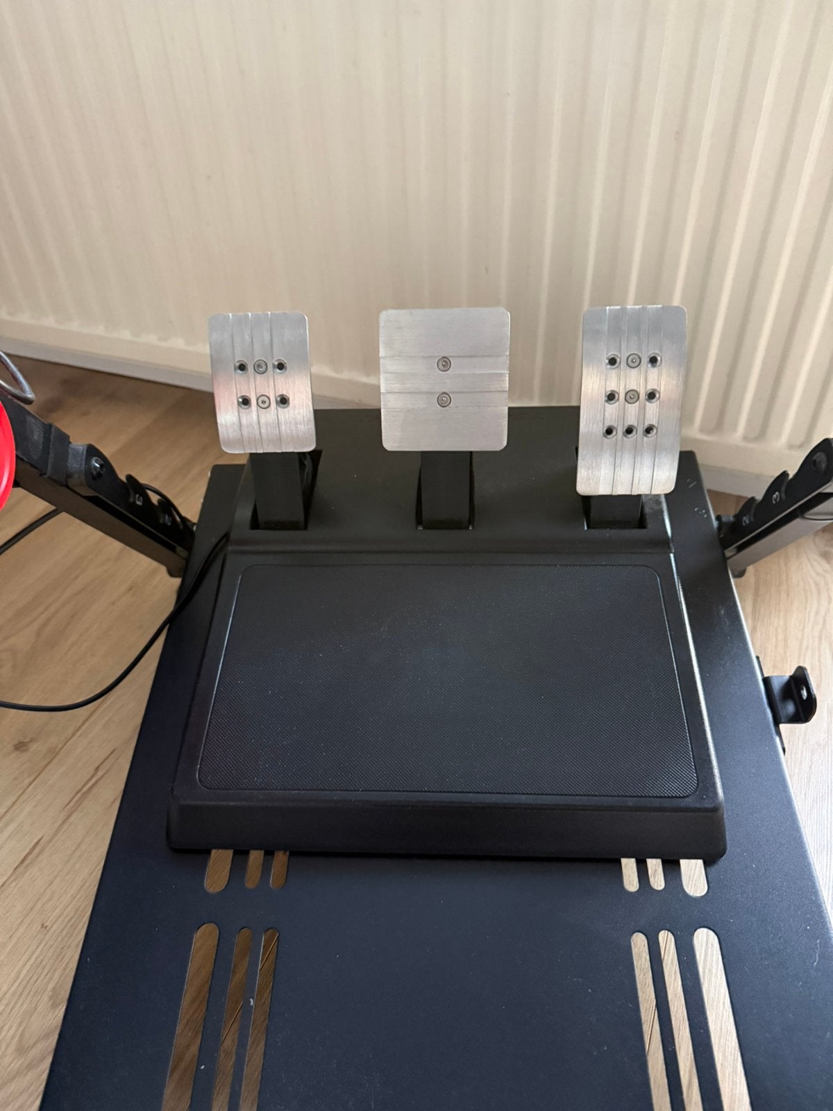 Foto 4 van Thrustmaster T300 RS GT + TH8S + racing stand