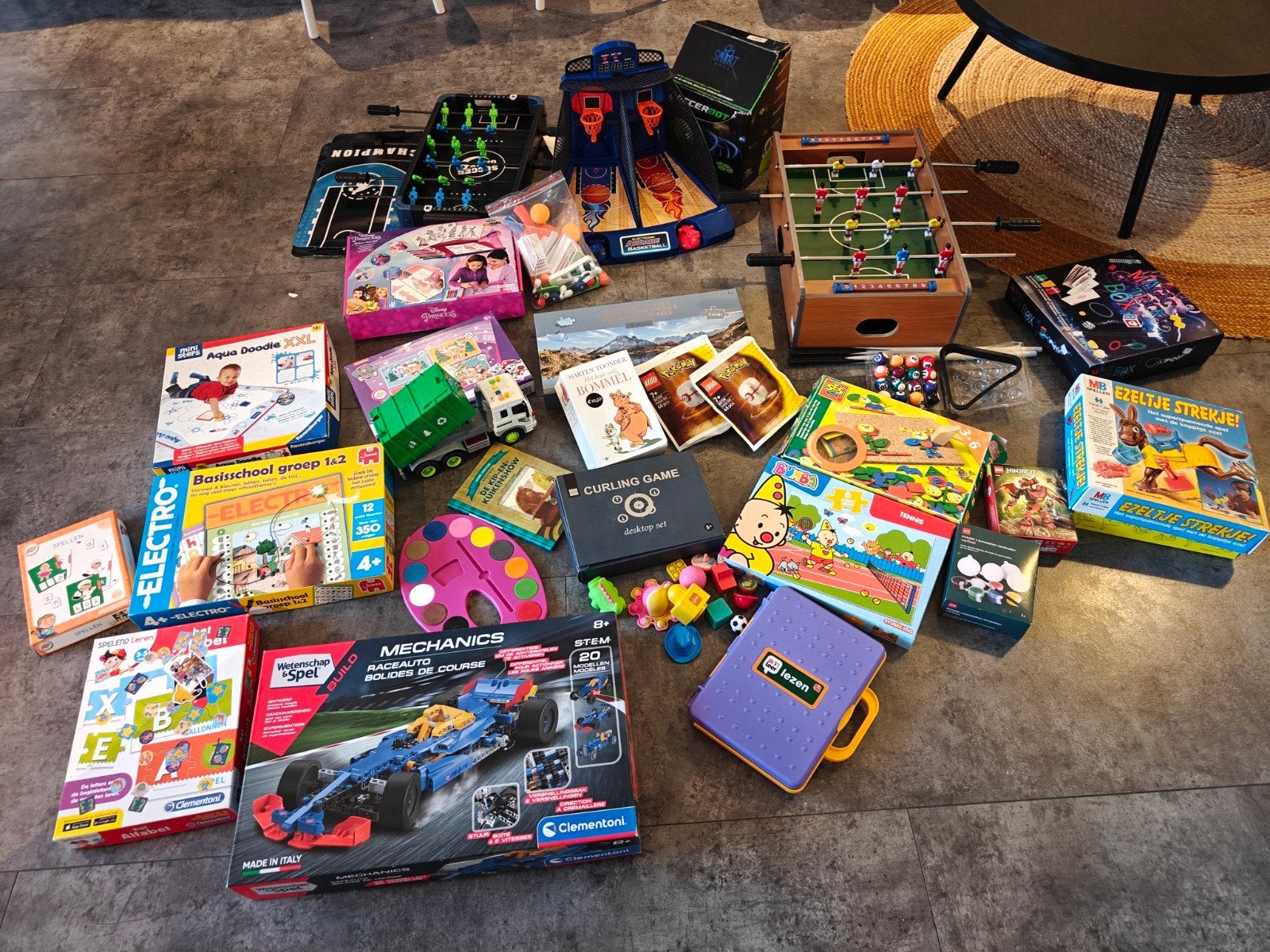 Grote partij speelgoed en spellen, Ophalen, Jongen of Meisje
