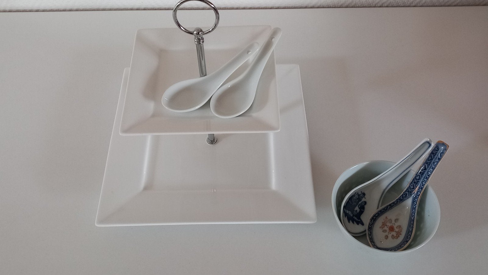 Porseleinen Etagère en Chinees Porselein (Nieuw!), Ophalen, Overige typen, Nieuw, Overige stijlen