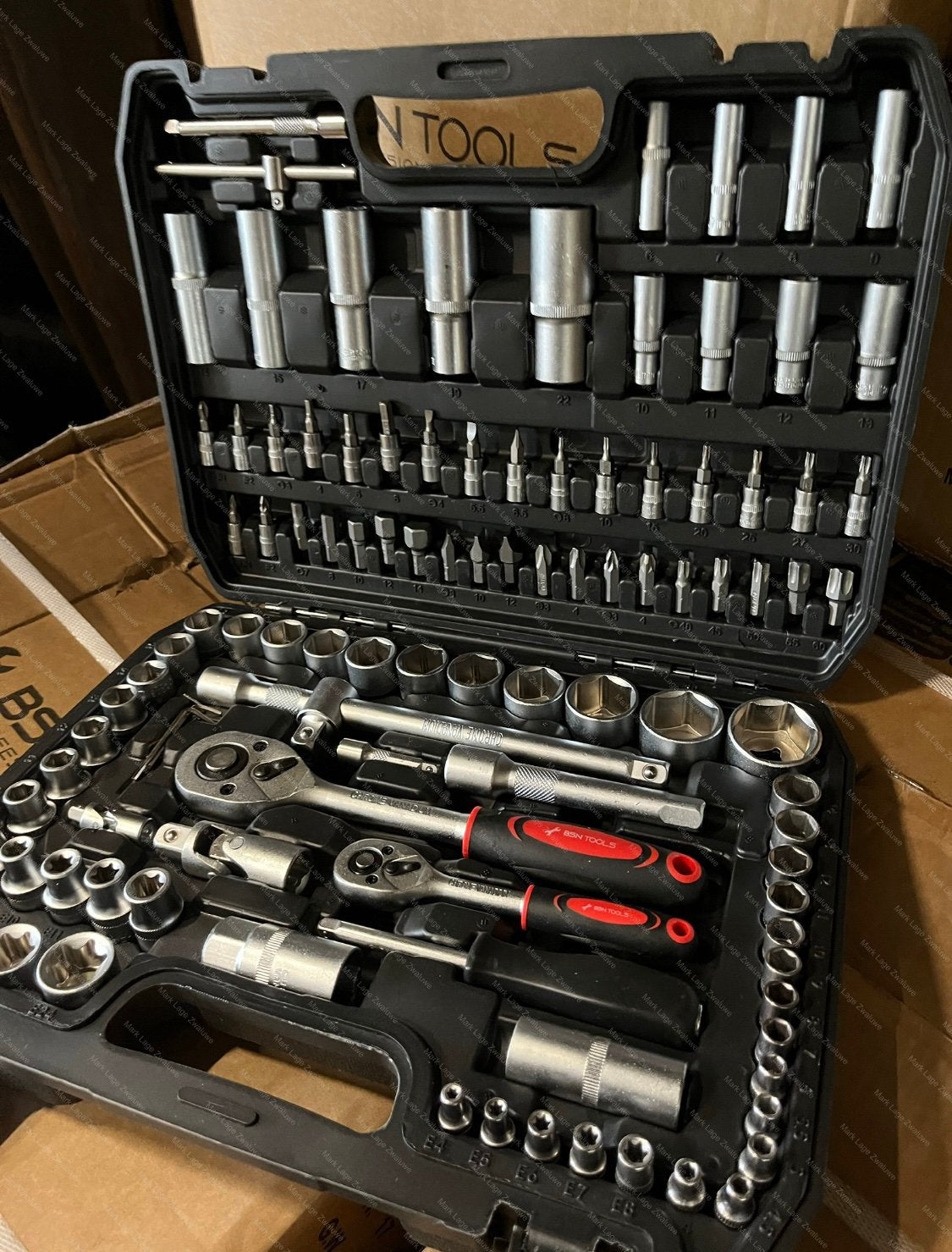 Nieuwe ! 108 delige ratelset, Doe-het-zelf en Verbouw, Gereedschap | Handgereedschap, Ophalen, Zo goed als nieuw
