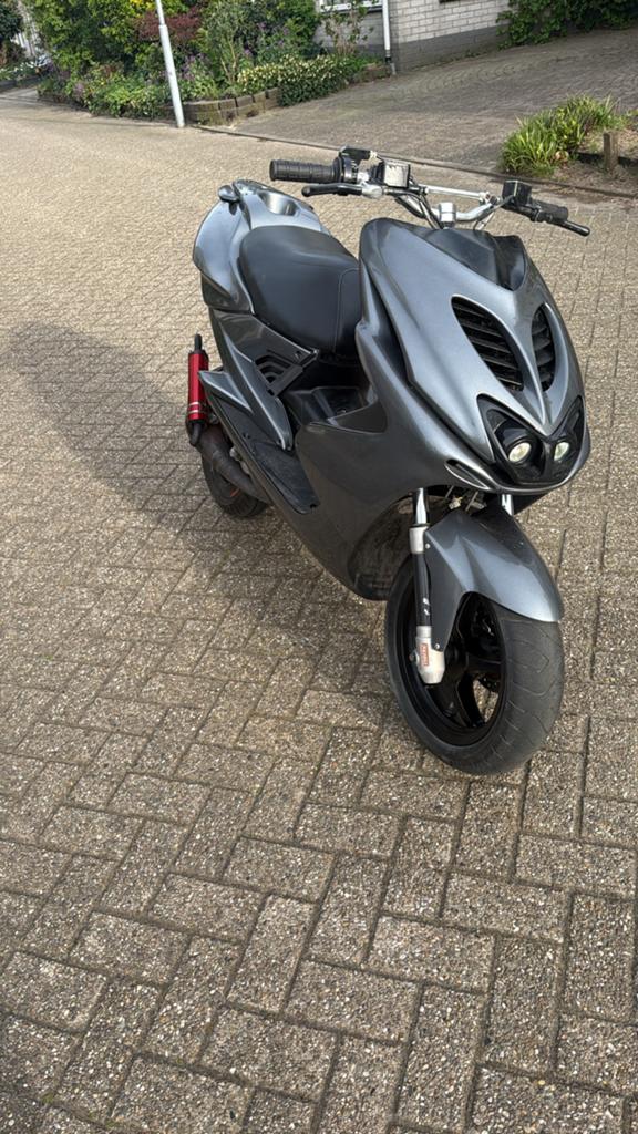 Aerox 70cc (high end setup), Fietsen en Brommers, Scooters | Yamaha, Ophalen, Tweetakt, Aerox, Maximaal 45 km/u