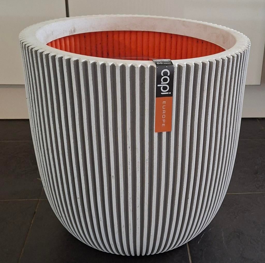 Capi Europe Bloempot,  Lichtgrijs, Tuin en Terras, Kunststof, Rond, Zo goed als nieuw, Balkon