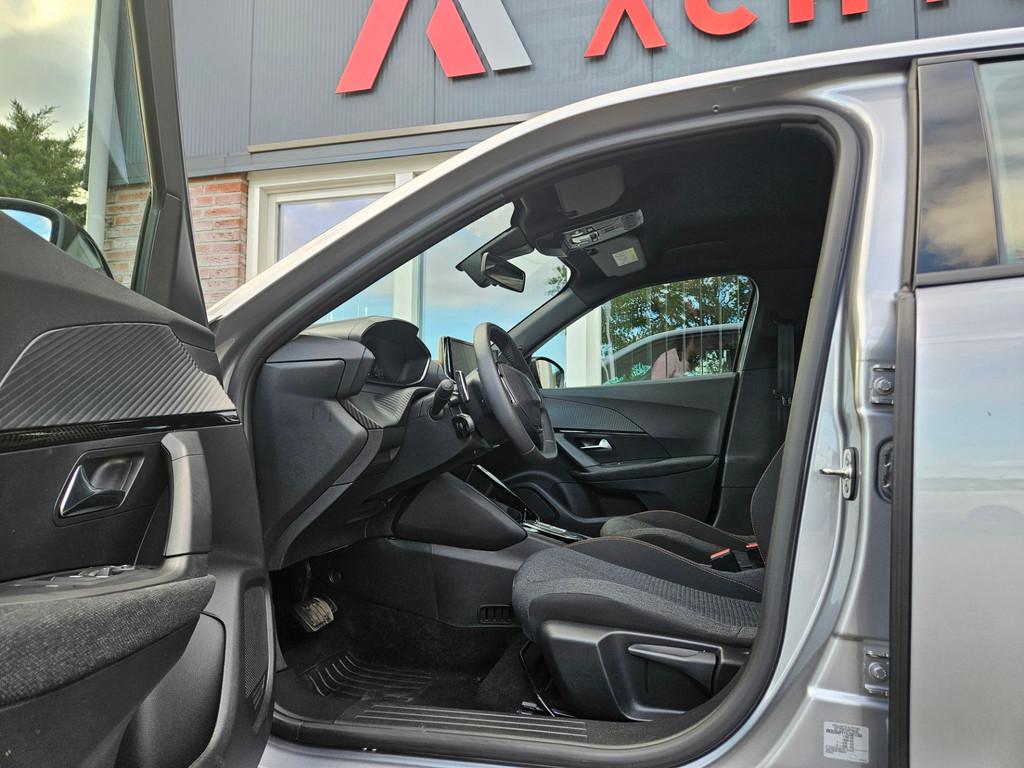 Peugeot 2008 1.2 Hybrid 136 Style Carplay! LED! Automaat! Cr, Auto's, Peugeot, 1272 kg, Gebruikt, Euro 6, 1199 cc
