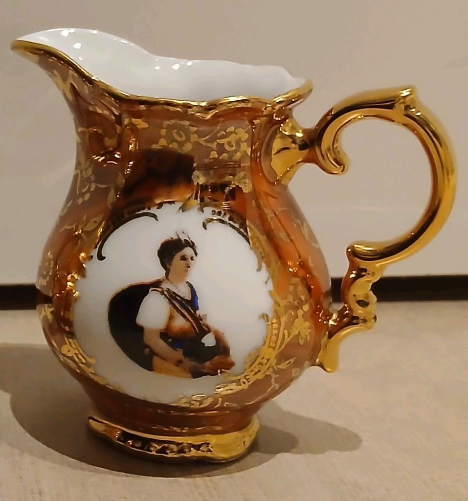Melkkan Wilhelmina, servies Nederlands koningshuis, Verzamelen, Ophalen of Verzenden, Nederland, Servies