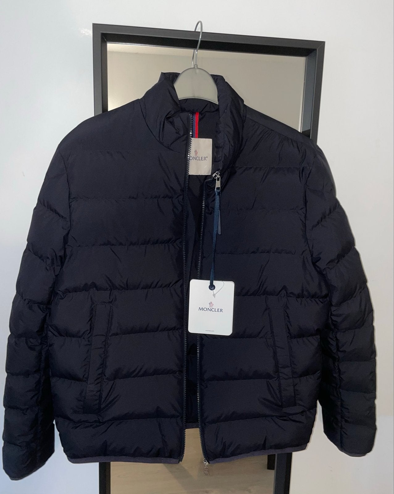 Moncler Heren Donsjack - Nieuw met labels, Kleding | Heren, Ophalen of Verzenden, Nieuw, Maat 48/50 (M), Blauw