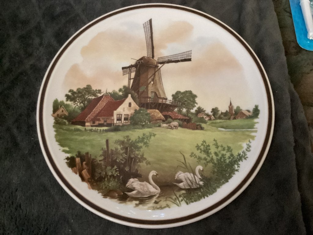 Bord met landschap handgedecoreerd, Ophalen of Verzenden