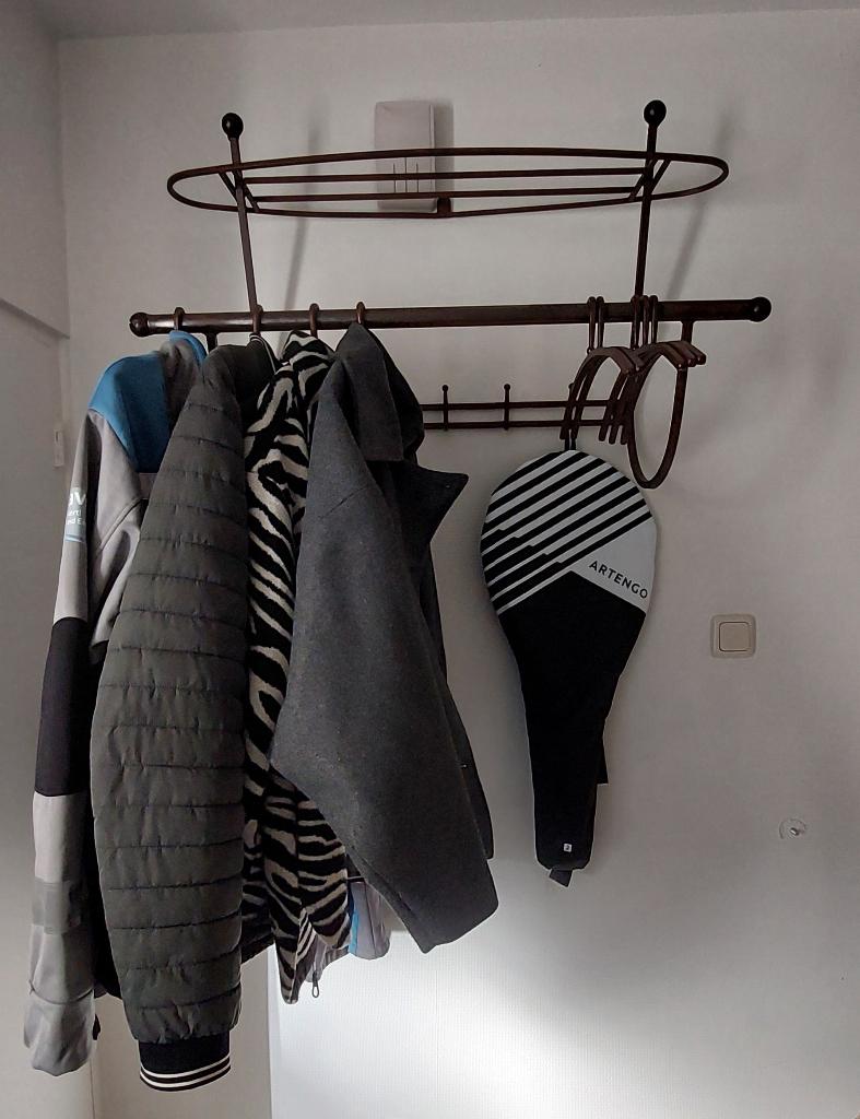 Mooie metalen Kapstok met 10 bijbehorende kleerhangers, Huis en Inrichting, Woonaccessoires | Kapstokken, Gebruikt, Minder dan 100 cm