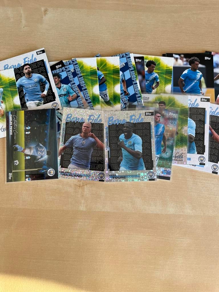 Topps Manchester City Teamset 2025/2026, Haaland, Ophalen of Verzenden, Nieuw, Meerdere plaatjes
