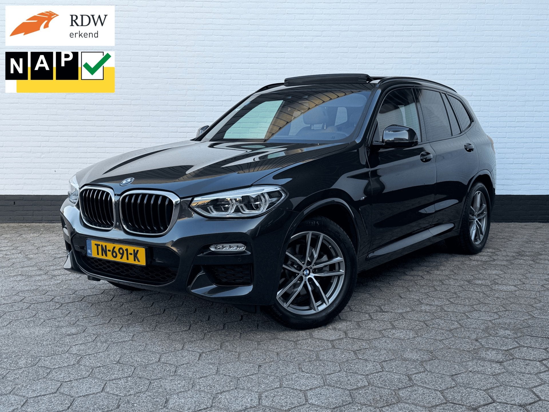 BMW X3 XDrive20i High Executive M-Pakket PANO l 360 l LEDER!, Auto's, Automaat, 1998 cc, Gebruikt, Euro 6