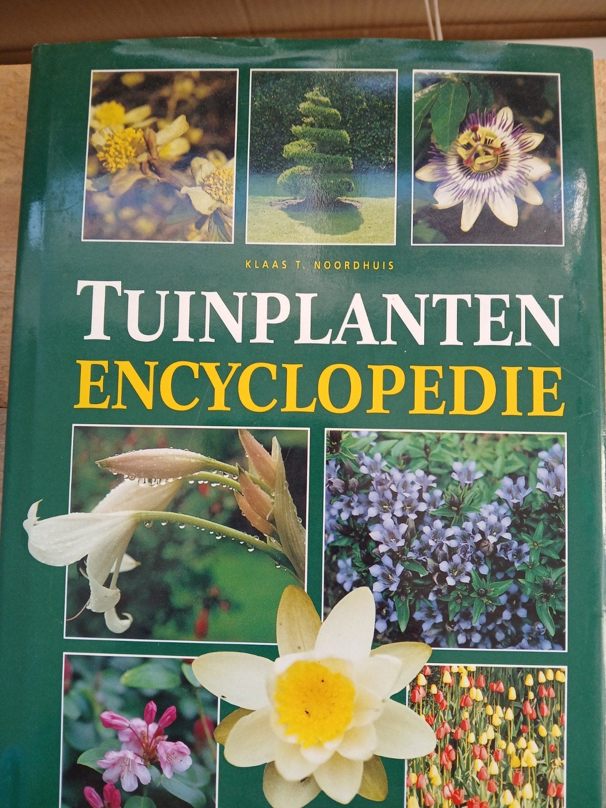 G. Leegsma - Tuinplanten encyclopedie, Gelezen, Bloemen, Planten en Bomen, G. Leegsma; K.T. Noordhuis, Ophalen of Verzenden