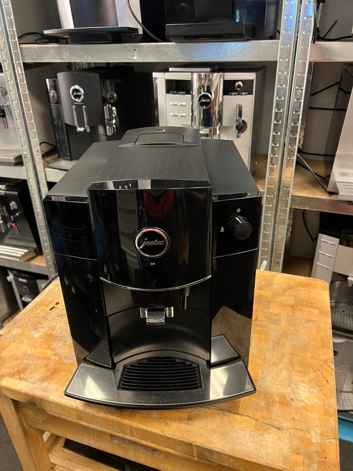Jura D 4, Kundendienst@jura.com, 10 kopjes of meer, Koffiemachine, Ophalen of Verzenden