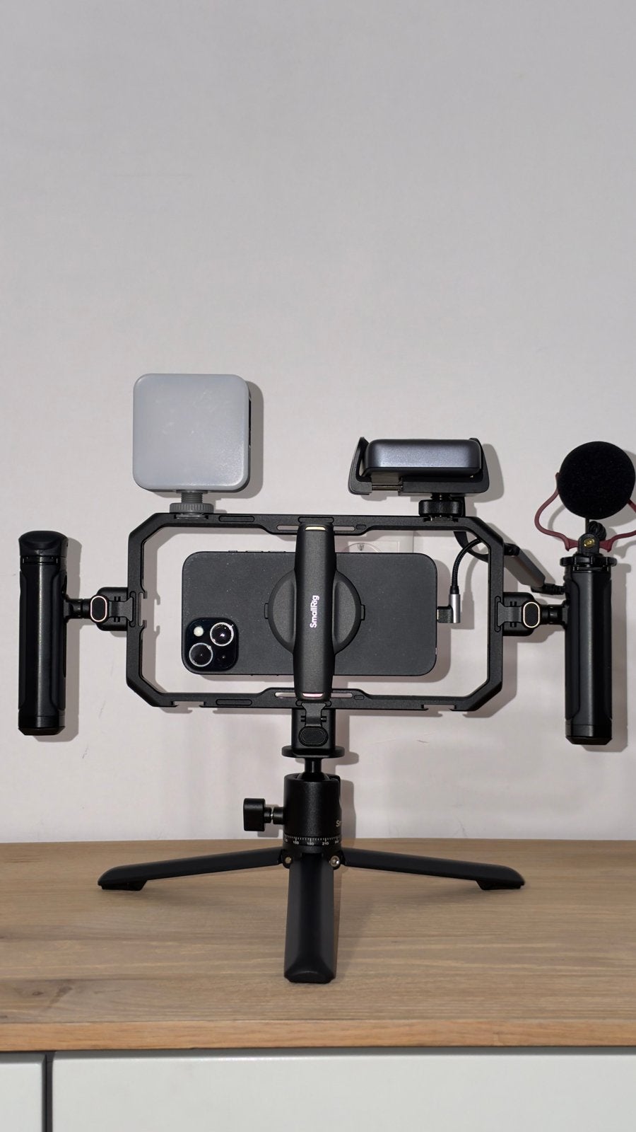 SmallRig 4704 All-in-One Video Kit voor Smartphone Creators, Audio, Tv en Foto, SmallRig, Camera rig/cage, Ophalen of Verzenden