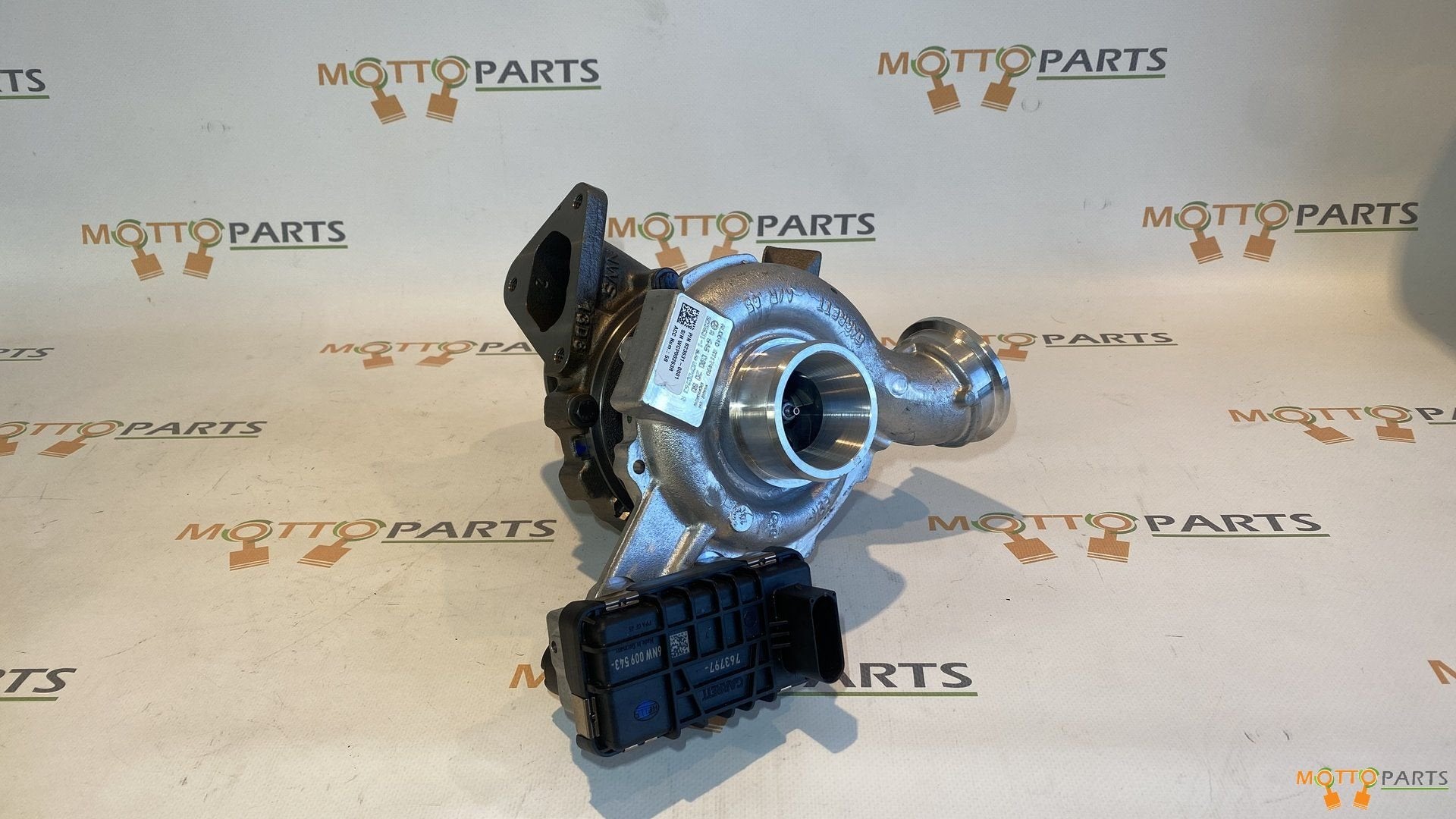 Mercedes-Benz W906 Sprinter Turbo A6460902080 OM646 Diesel, Auto-onderdelen, Motor en Toebehoren, -, -, Nieuw, Ophalen of Verzenden