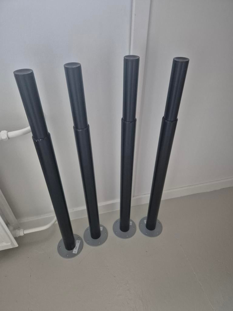 IKEA OLOV verstelbare poten (bureau) - 4 stuks, Ophalen, Gebruikt, Metaal, In hoogte verstelbaar