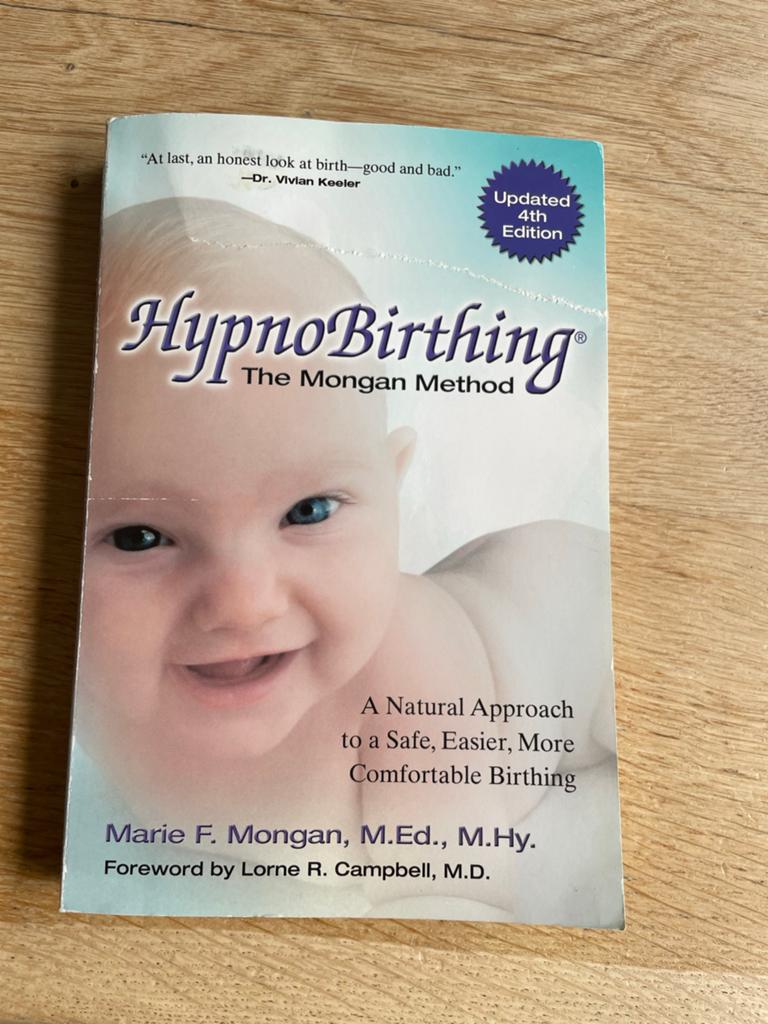 Hypnobirthing: The Mongan Method Boek incl. CD, Ophalen of Verzenden, Gelezen, Zwangerschap en Bevalling